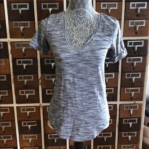 Lululemon v neck T-shirt